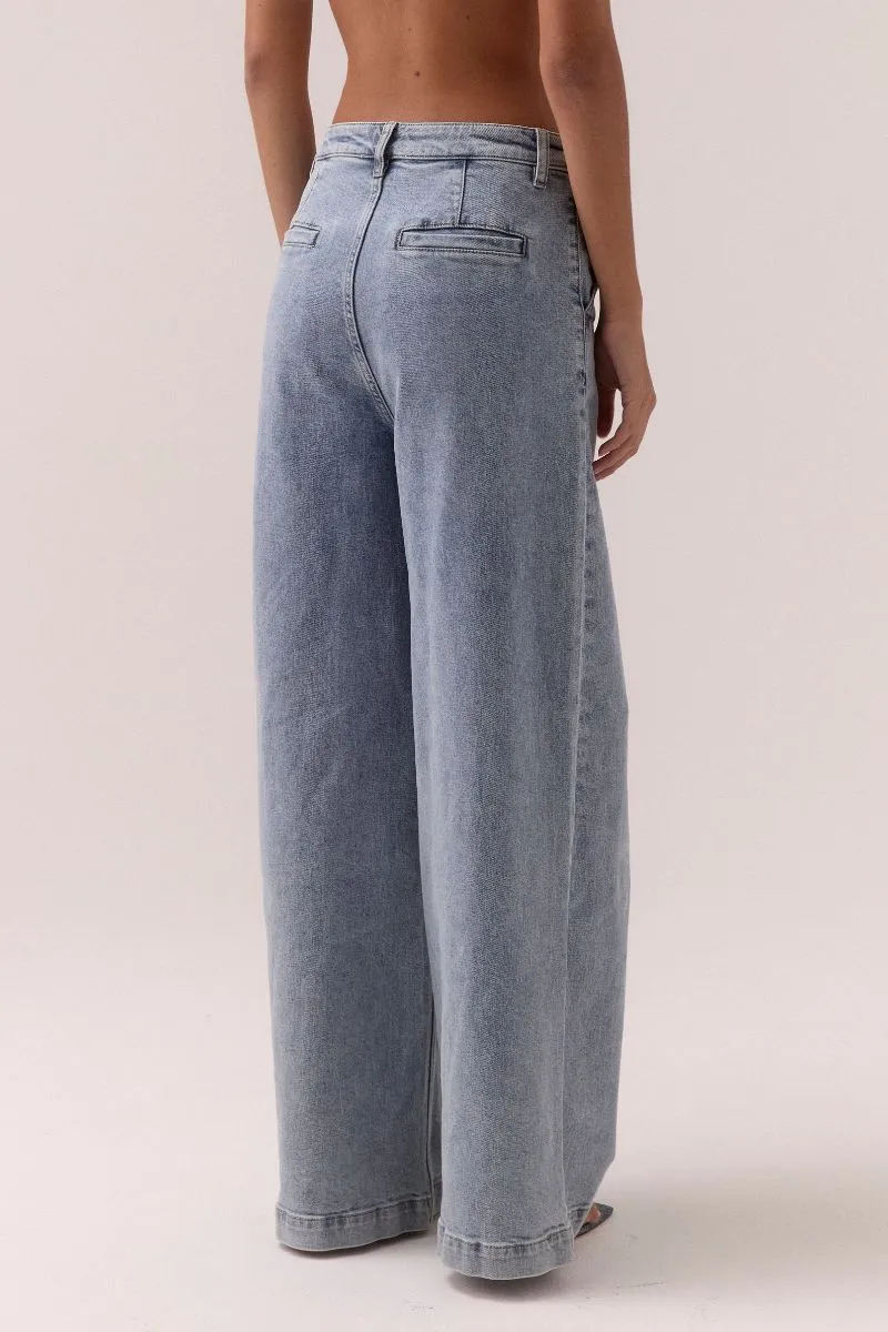 ETCH DENIM JEANS - HERITAGE BLUE sold by SOVERE product image thumbnail 4