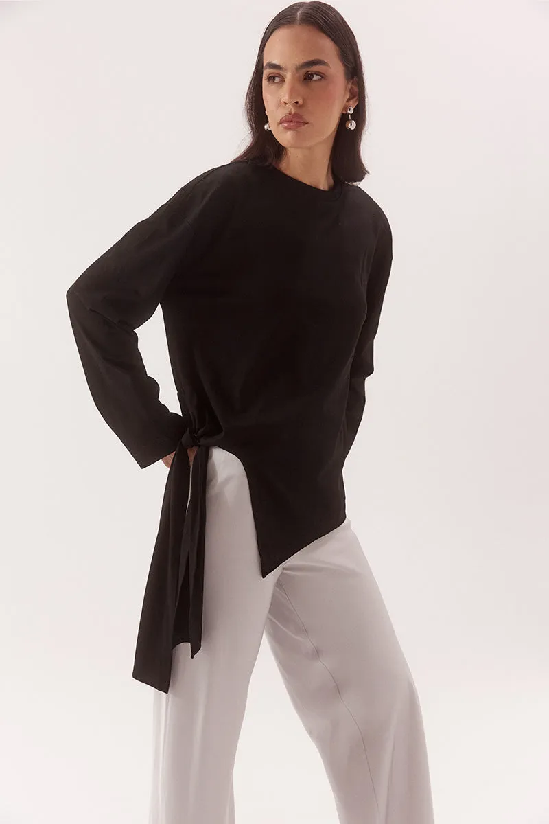 BLAKE LONGSLEEVE TEE - BLACK sold by SOVERE product image thumbnail 2
