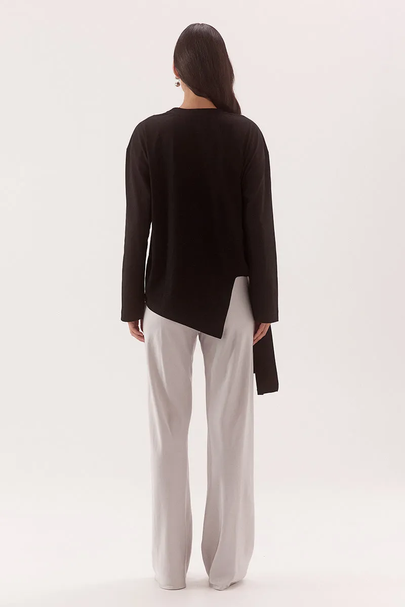 BLAKE LONGSLEEVE TEE - BLACK sold by SOVERE product image thumbnail 4