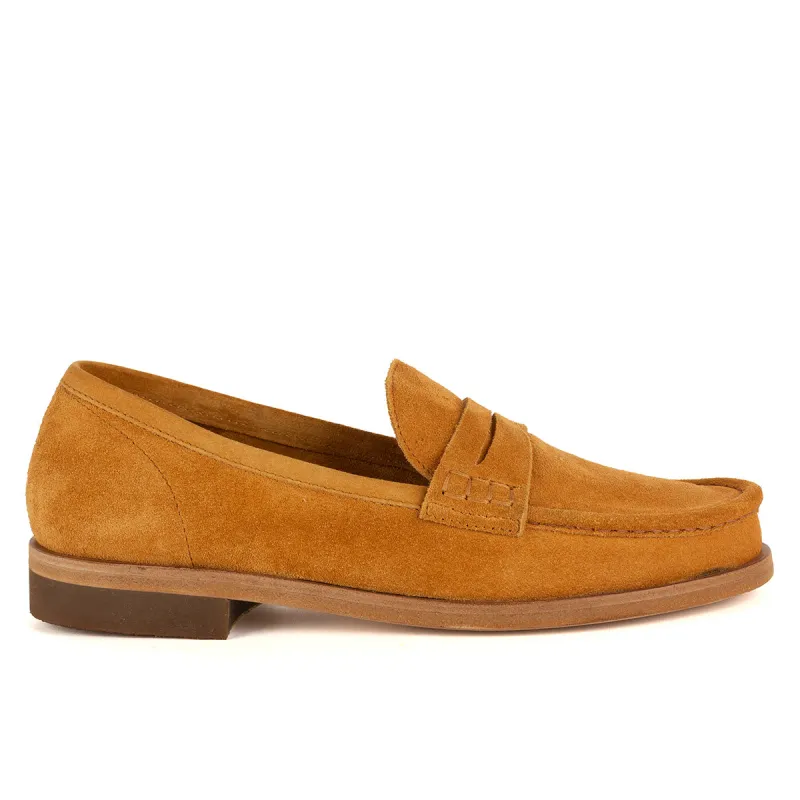 JANET 98001<br>Mostarda suede loafers made by ALBERTO FASCIANI