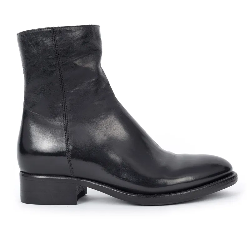 ISABEL 90002<br>Black Ankle Boots made by ALBERTO FASCIANI