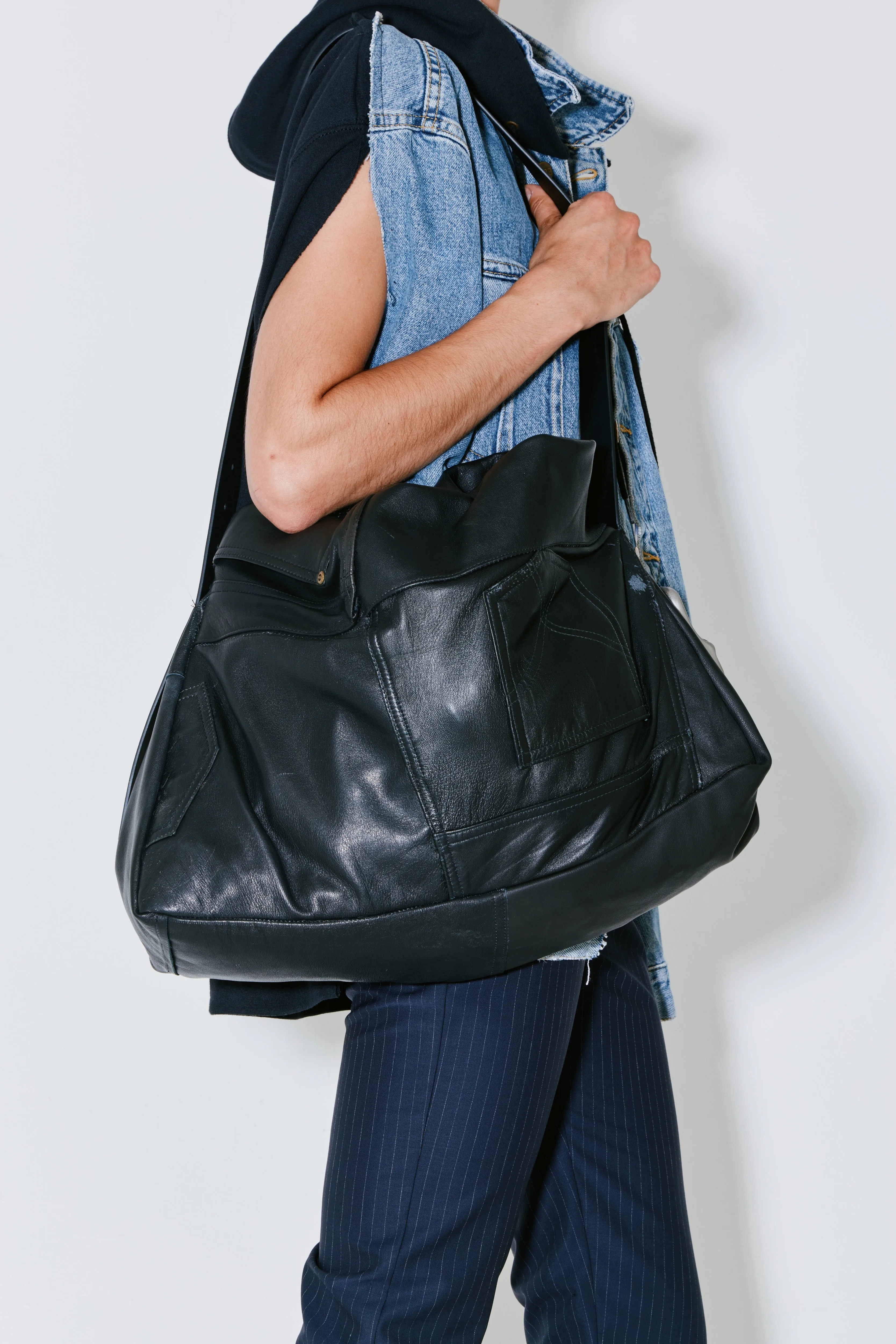 ALEX upcycled leather bag sold by FAÃON JACMIN product image thumbnail 2