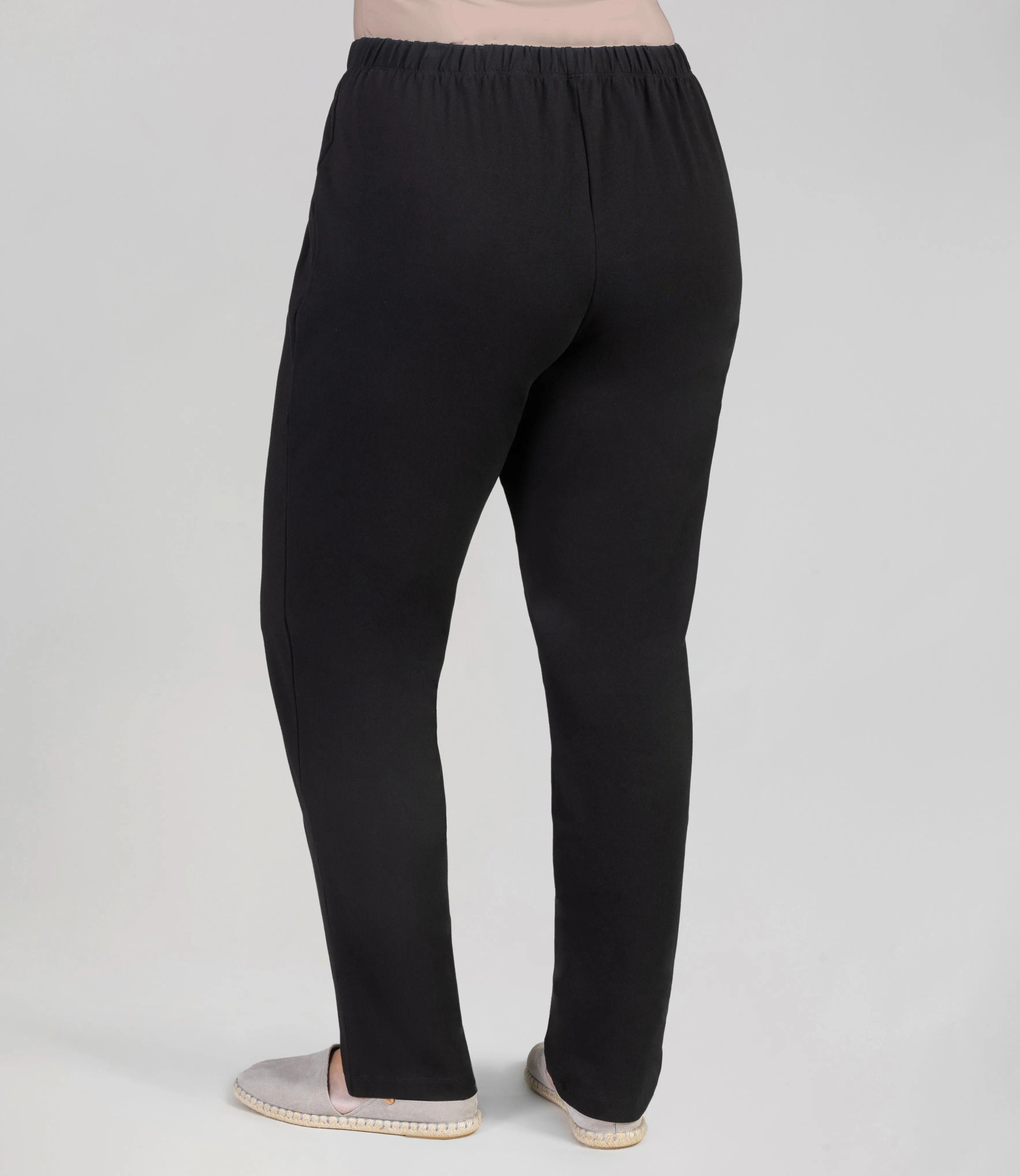 UltraKnit Loose Fit Leggings sold by JunoActive product image thumbnail 2
