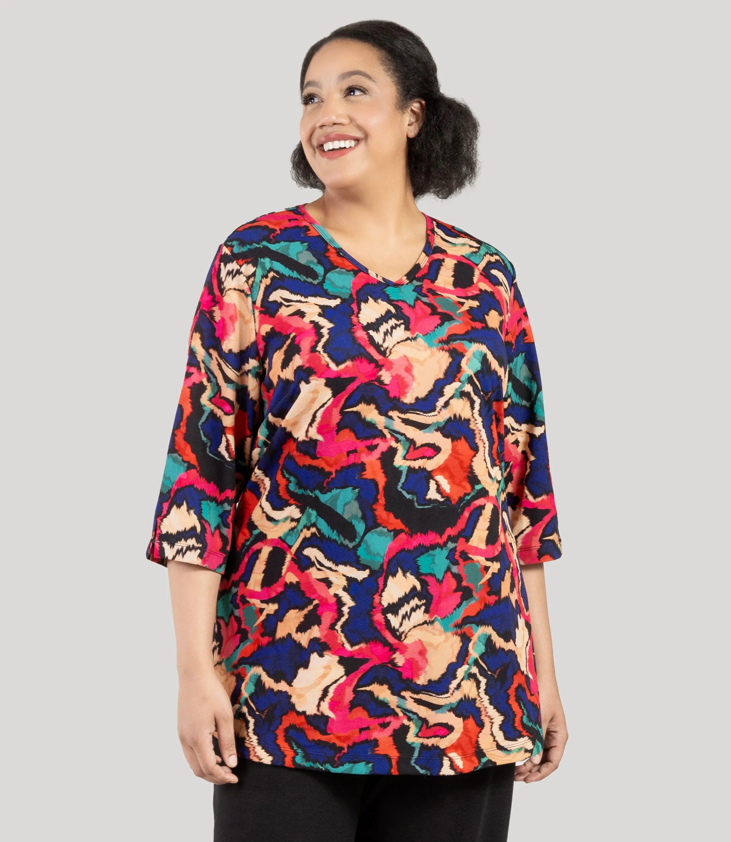 Junonia Classic 3/4 Sleeve V-Neck Tunic Modern Ikat sold by JunoActive product image thumbnail 2