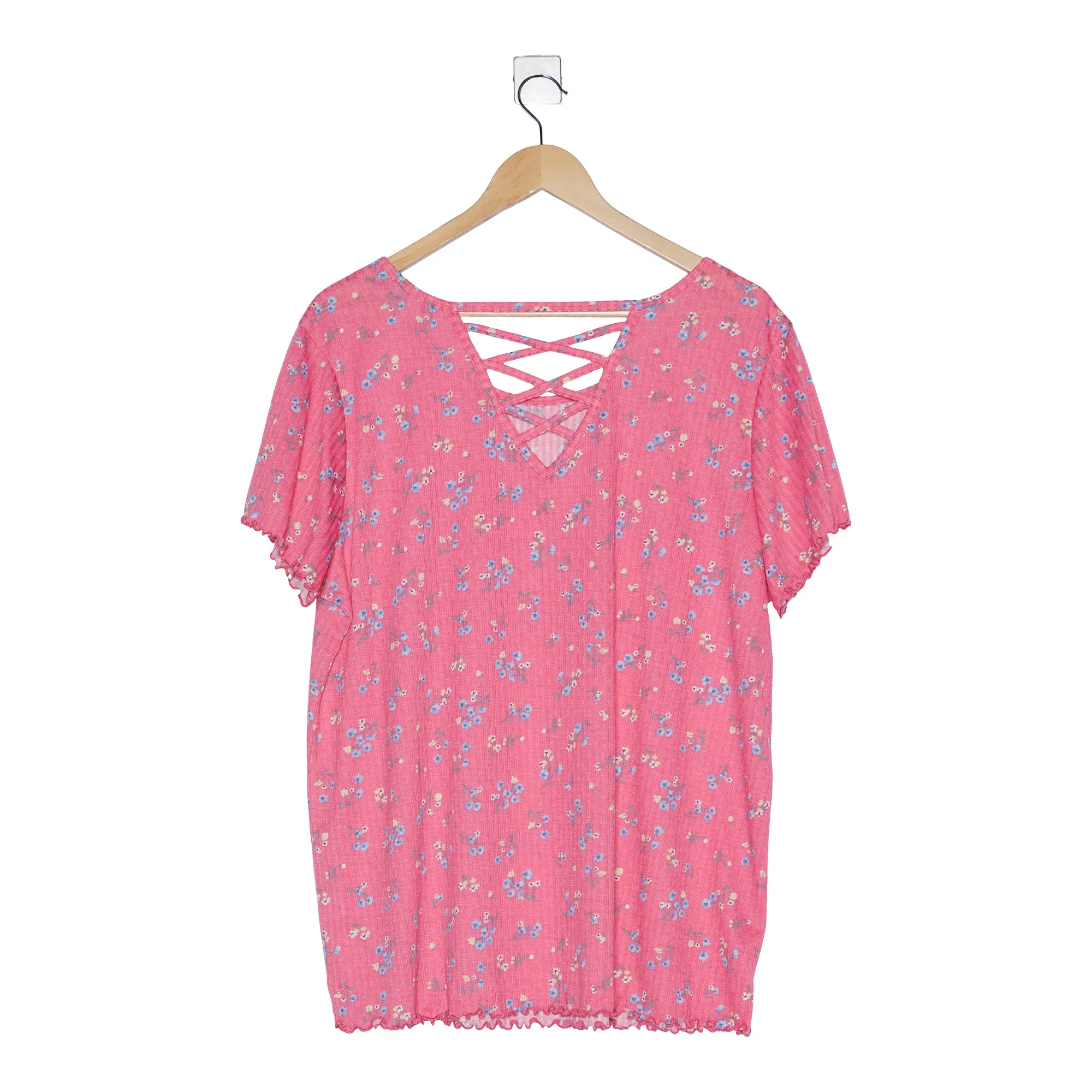 mySTYLE Women's Plus Cool Comfort T-Shirt with Back Criss Cross Detail sold by Giant Tiger product image thumbnail 2