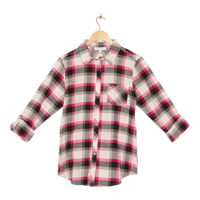 mySTYLE Women's Plus Plaid Long Sleeve Shirt with Snap Buttons sold by Giant Tiger