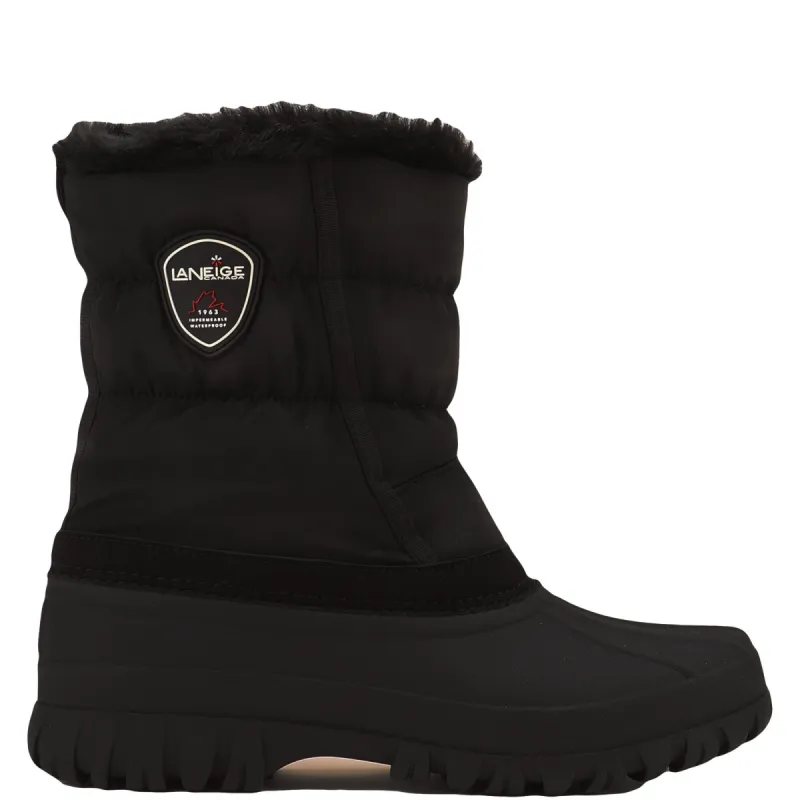 La Neige Women's Quilted Winter Boots sold by Giant Tiger