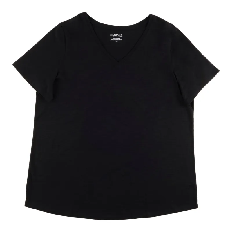 mySTYLE Women's Plus Quest Black V-Neck Relaxed Slub T-Shirt sold by Giant Tiger
