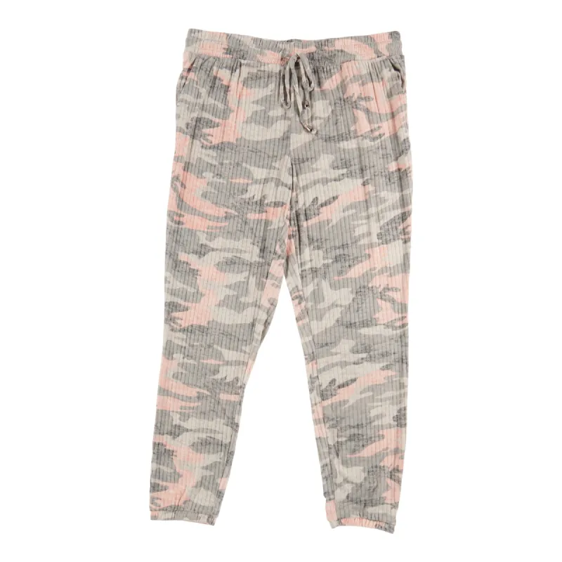 Women's Plus Stretchy Jogger Pyjama Bottoms made by Giant Tiger