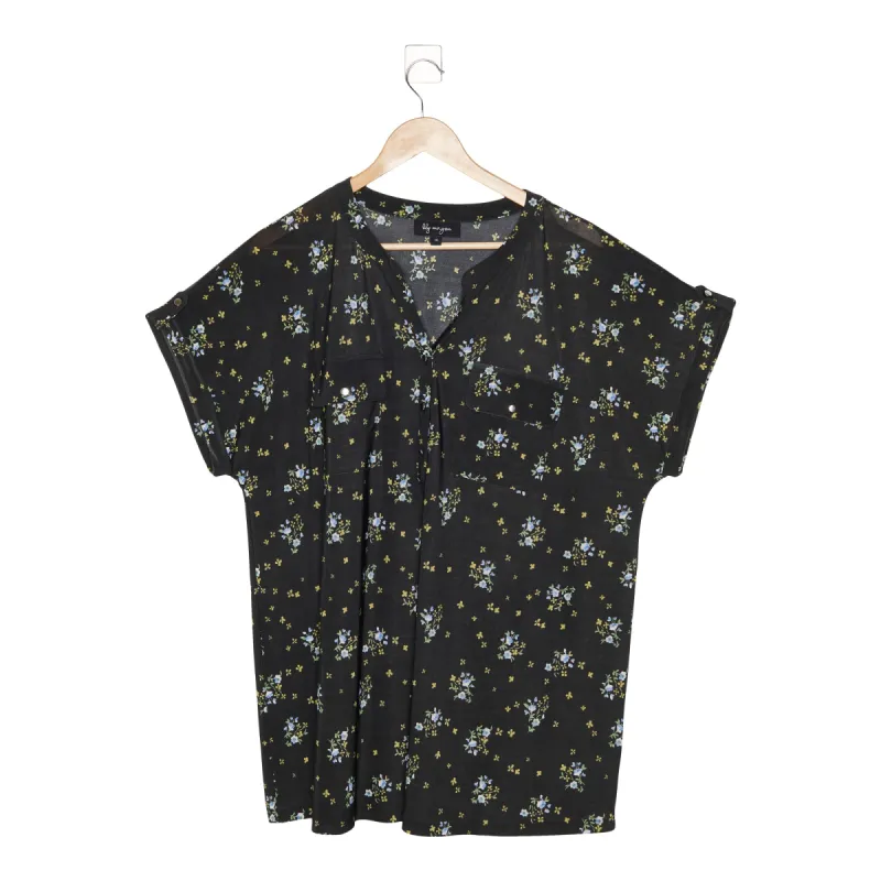 lily morgan Women's Plus Trend Edit Printed Trim Top sold by Giant Tiger