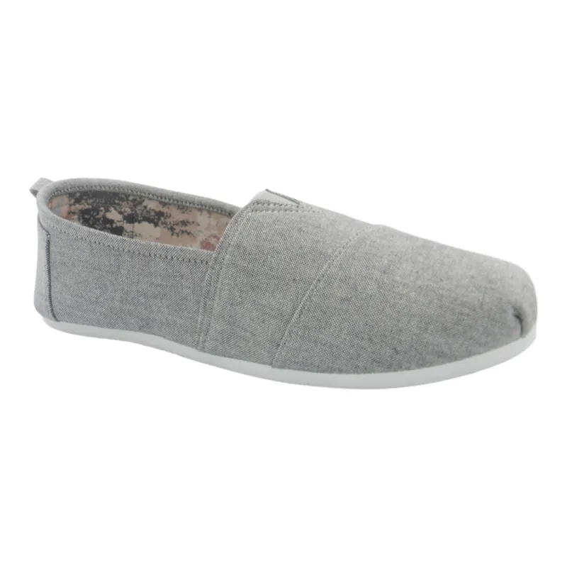 mySTYLE Women's Canvas Espadrilles sold by Giant Tiger