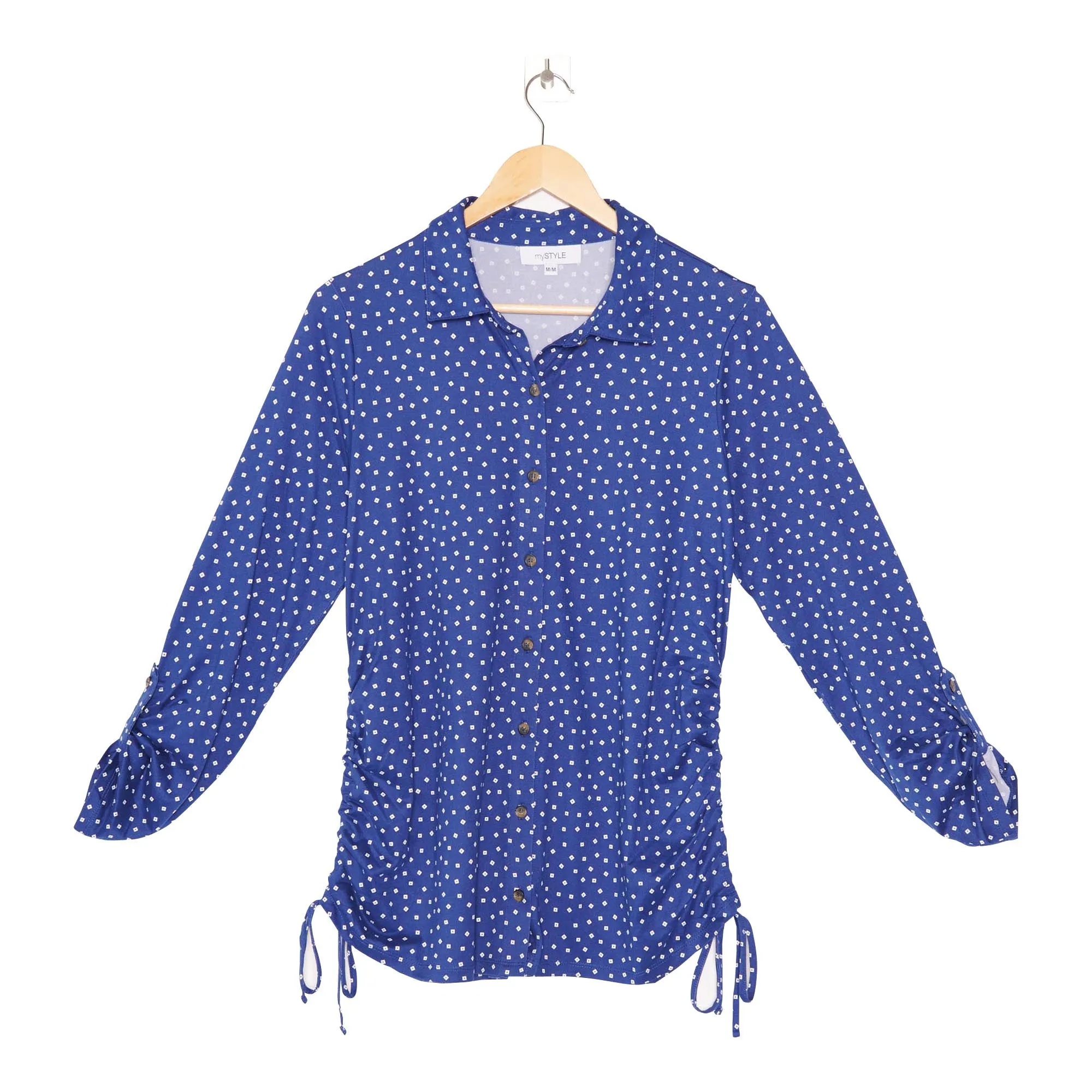 mySTYLE Women's Pretty Casual Long Sleeve Printed Top with Side Ruching sold by Giant Tiger