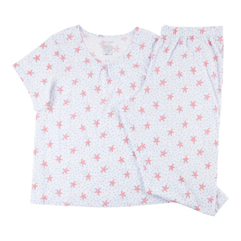 Women's Plus Knit Capris PJ Set, 2-Piece sold by Giant Tiger