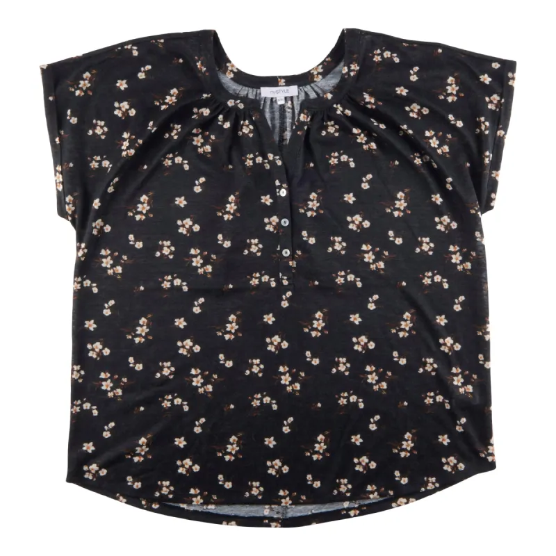 mySTYLE Women's Plus Street Smart Linen-Like Top sold by Giant Tiger