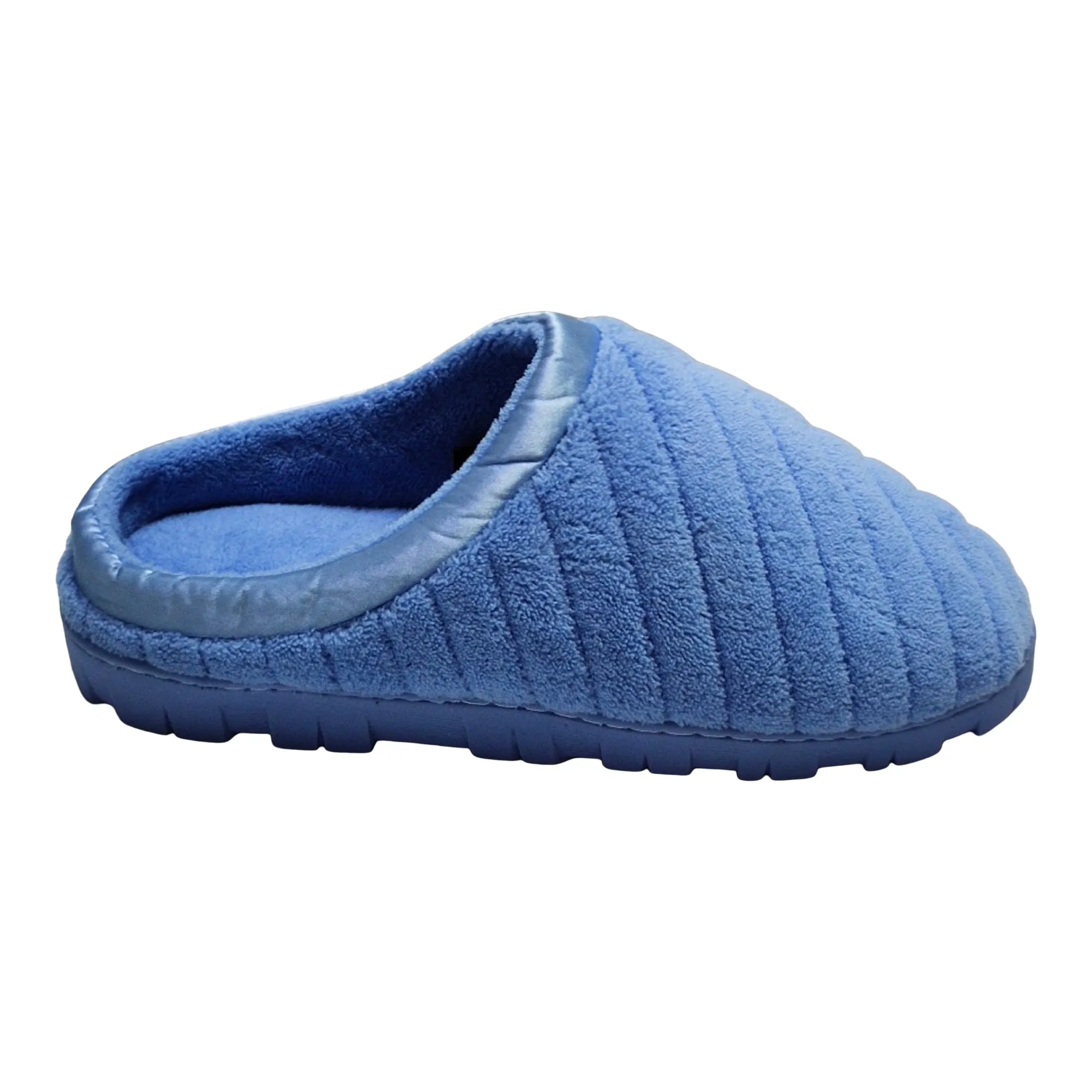 Carisma Women's Memory Foam Quilted Slippers sold by Giant Tiger product image thumbnail 2