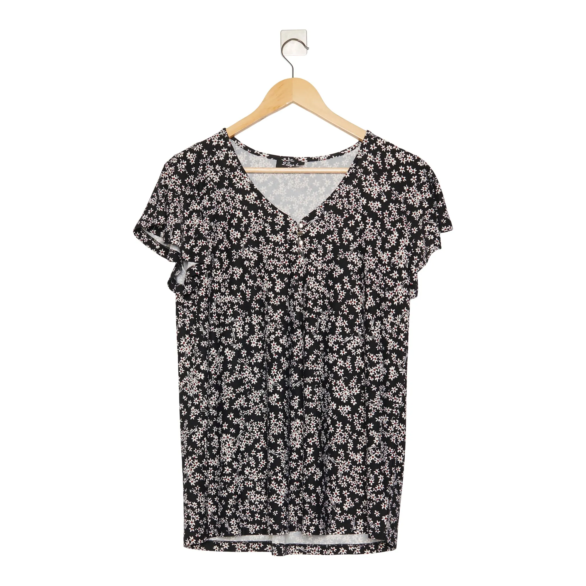 Women's Printed Flutter Sleeve Top sold by Giant Tiger