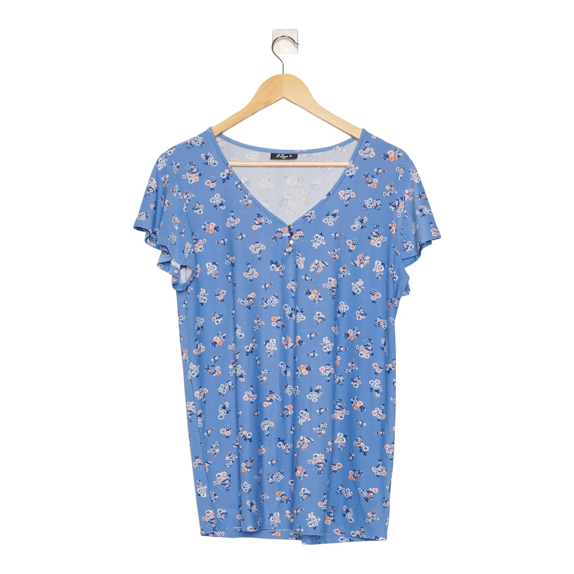 Women's Printed Flutter Sleeve Top sold by Giant Tiger product image thumbnail 2