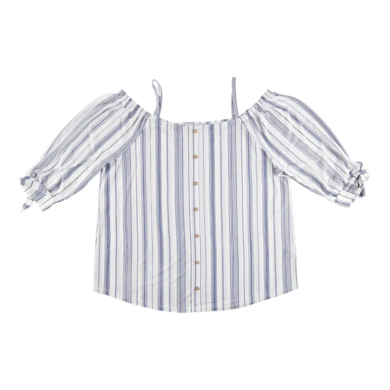 mySTYLE Women's Plus Street Smart Printed Off-Shoulder Top sold by Giant Tiger