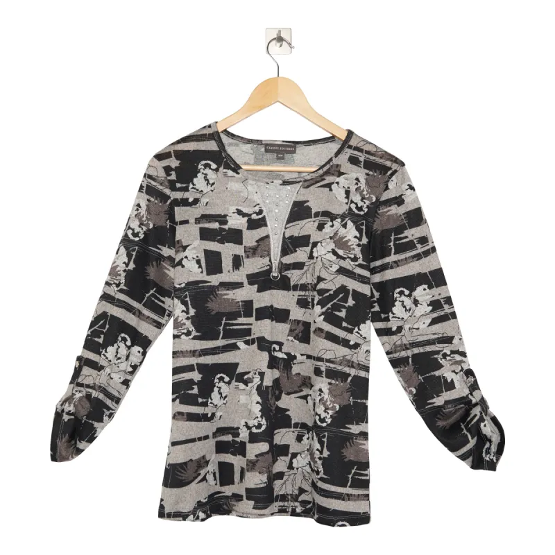 Classic Editions Women's Winter Charm Printed 3/4 Sleeve Top made by Giant Tiger