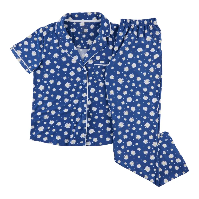 Carisma Women's Collared PJ Set, 2-Piece sold by Giant Tiger