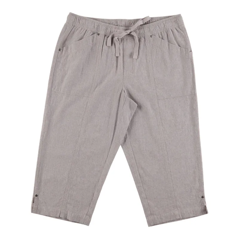 Classic Editions Women's Summer Look Petite Crinkle Capris sold by Giant Tiger