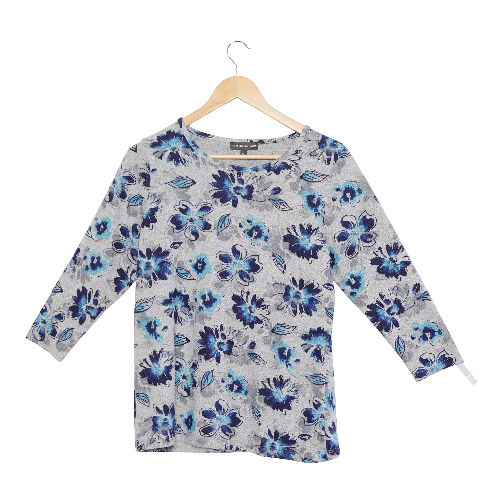 Classic Editions Women's Spring View 3/4 Sleeve Print Top sold by Giant Tiger product image thumbnail 2