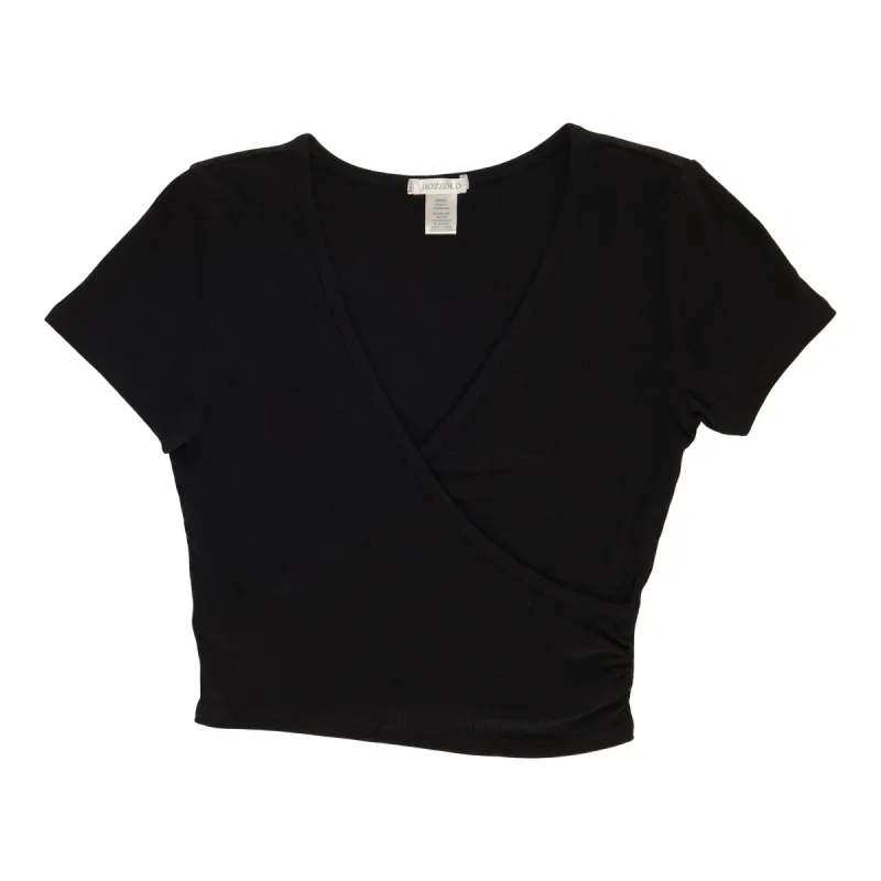 Women's Short Sleeve V-Neck Cropped T-Shirt sold by Giant Tiger