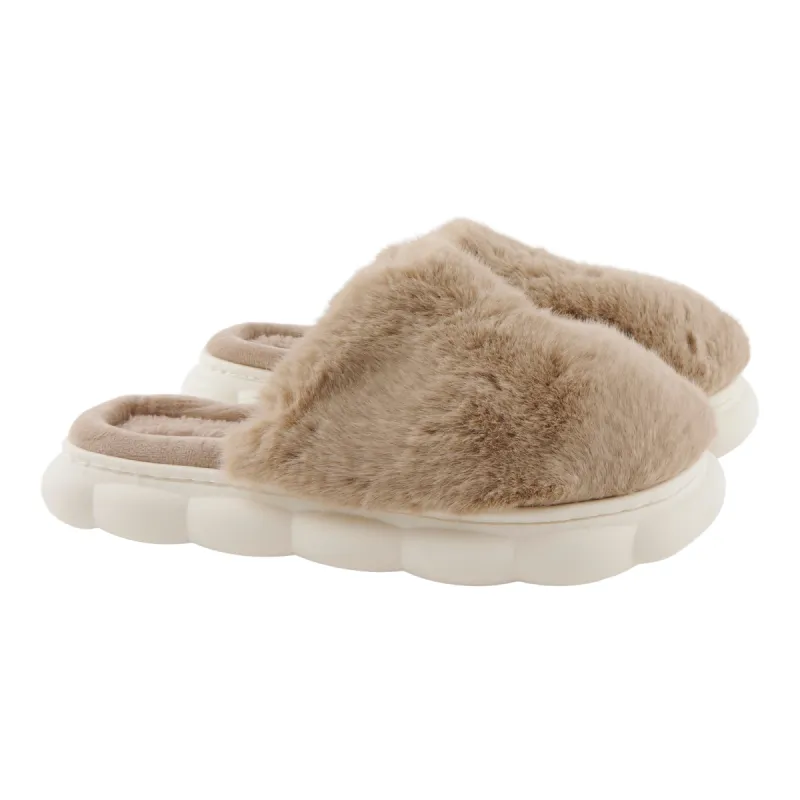 Snötek Women's Plush EVA Scuff Slippers sold by Giant Tiger