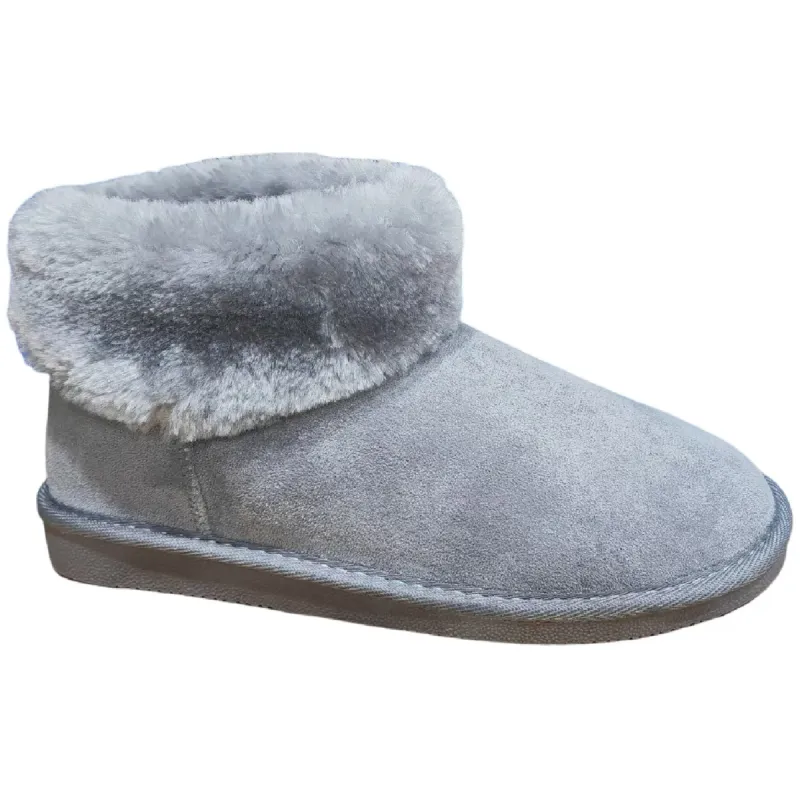 Carisma Women's Mini Fold-Over Yuggy Slippers sold by Giant Tiger