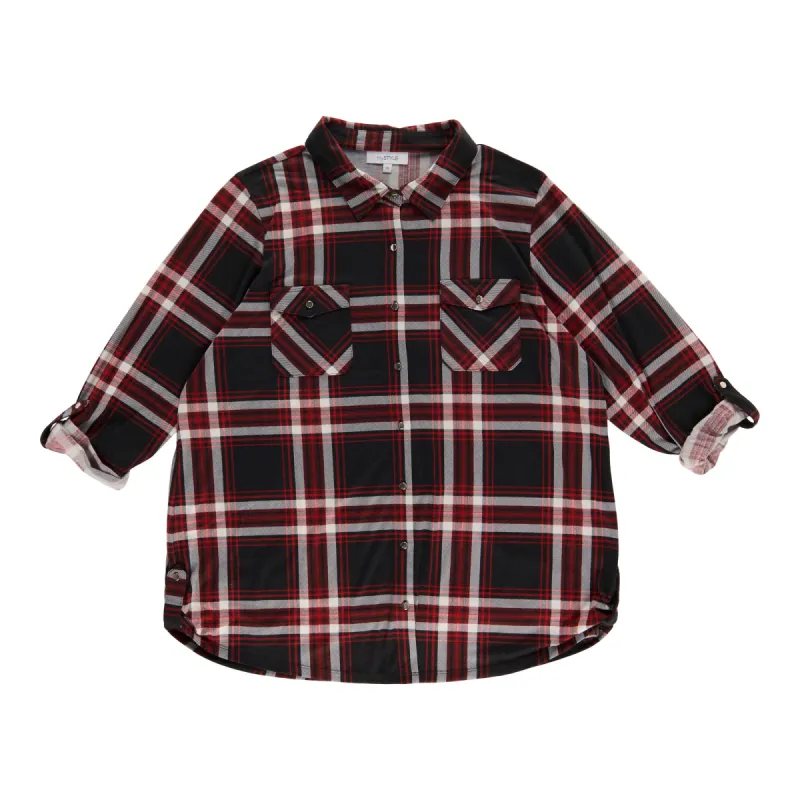 mySTYLE Women's Plus Plaid Shirt with Side Tabs sold by Giant Tiger