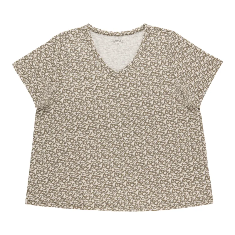 mySTYLE Women's Plus V-Neck Tee sold by Giant Tiger
