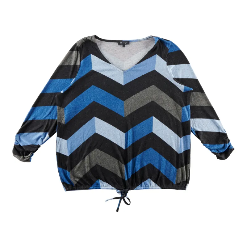 lily morgan Women's Plus Chevron Top sold by Giant Tiger