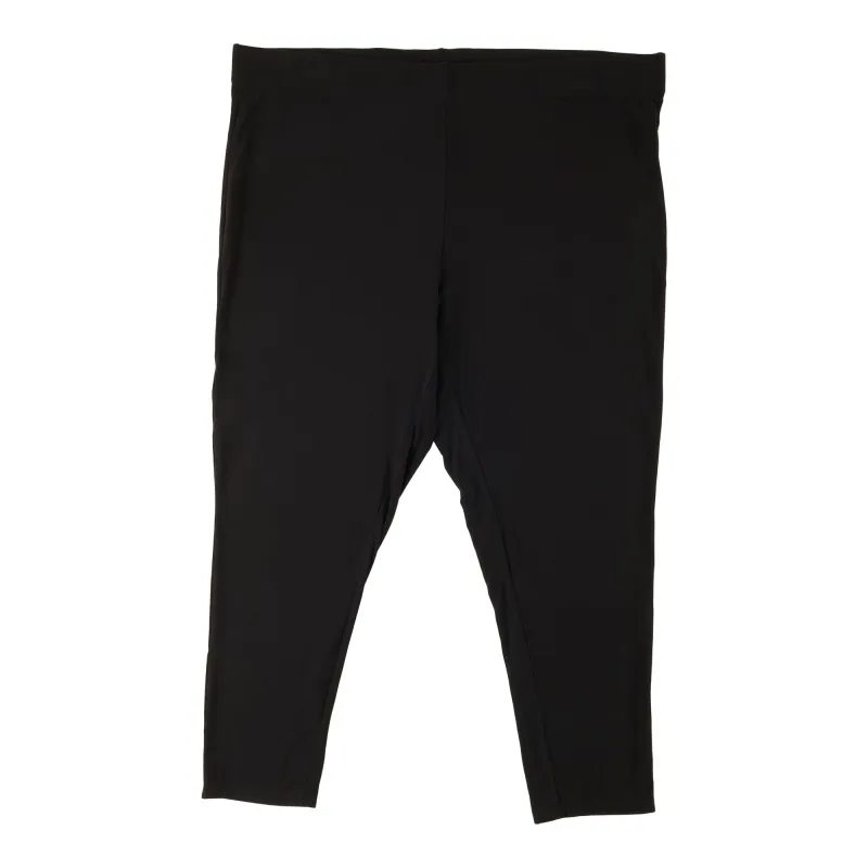 lily morgan Women's Plus Capri Leggings sold by Giant Tiger