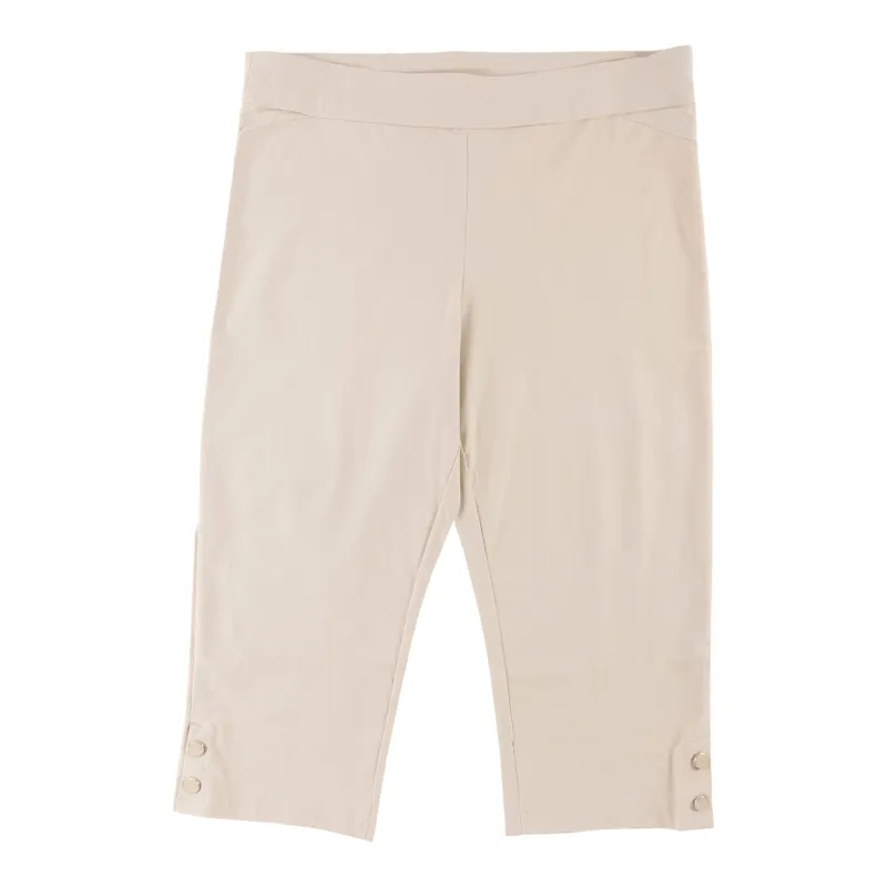 lily morgan Women's Plus Capris sold by Giant Tiger