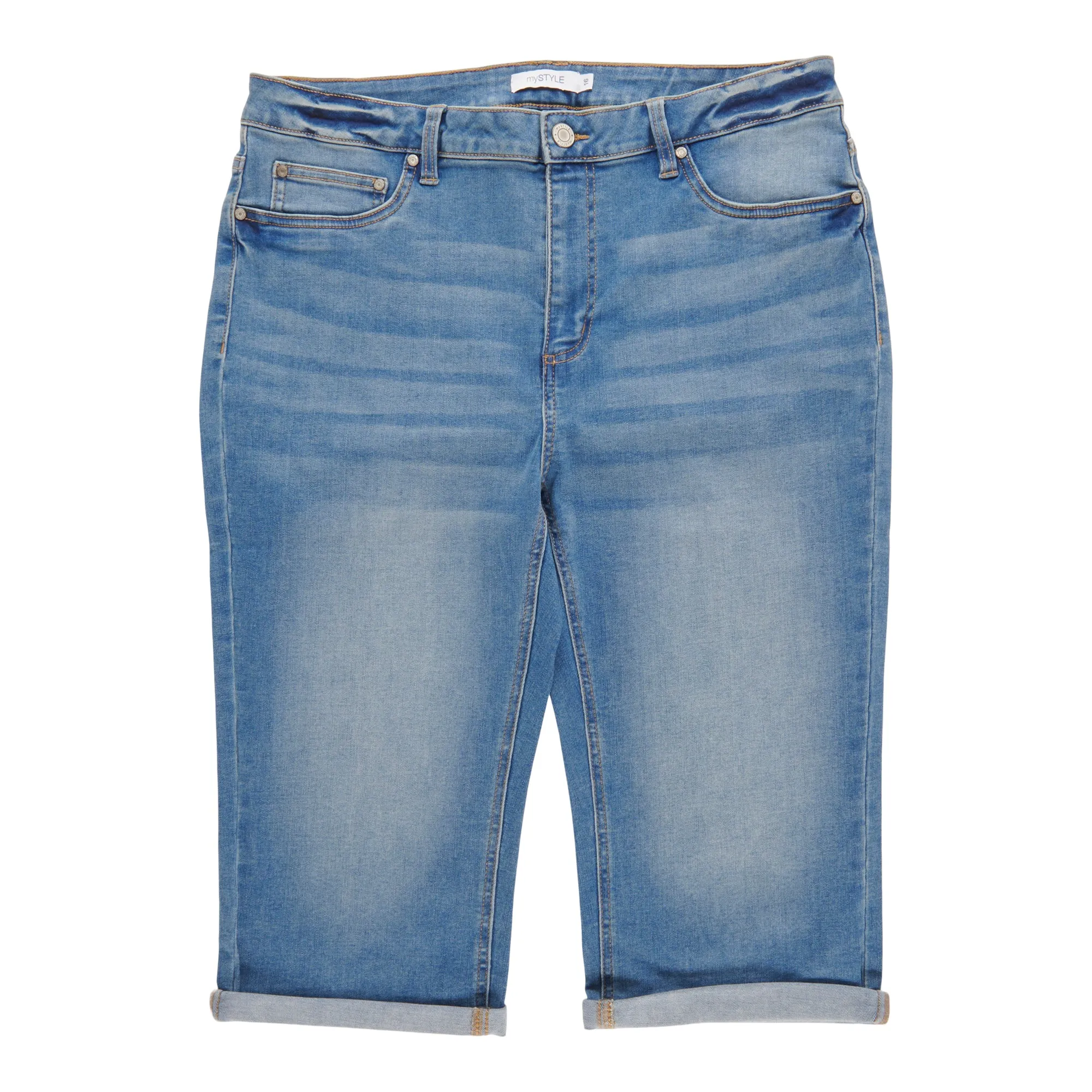 mySTYLE Women's Plus Skimmer Capri Jeans sold by Giant Tiger