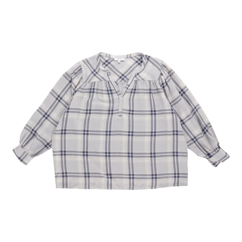 mySTYLE Women's Plus Plaid Crinkle Top sold by Giant Tiger