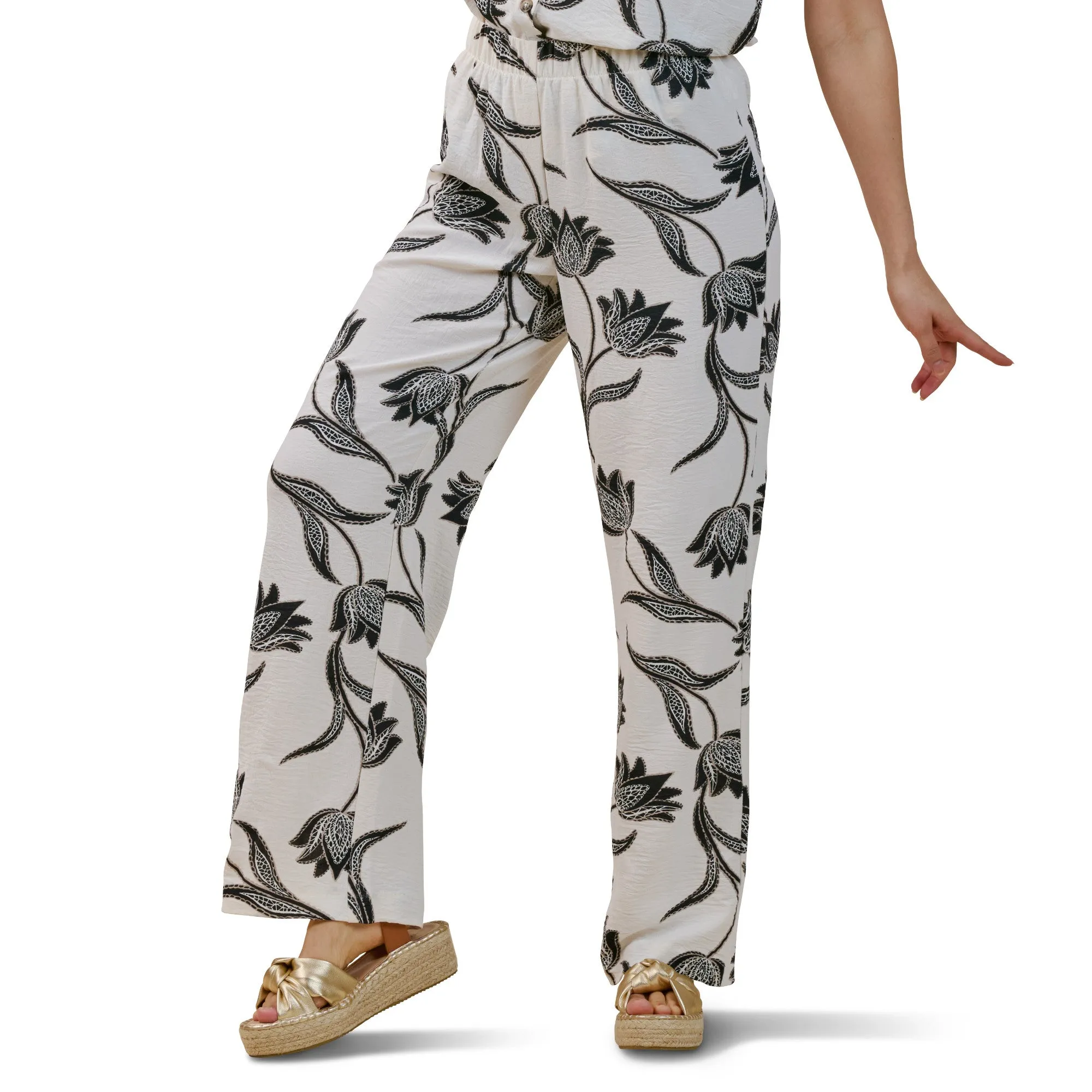 lily morgan Women's Wide-Leg Airflow Pants sold by Giant Tiger product image thumbnail 2