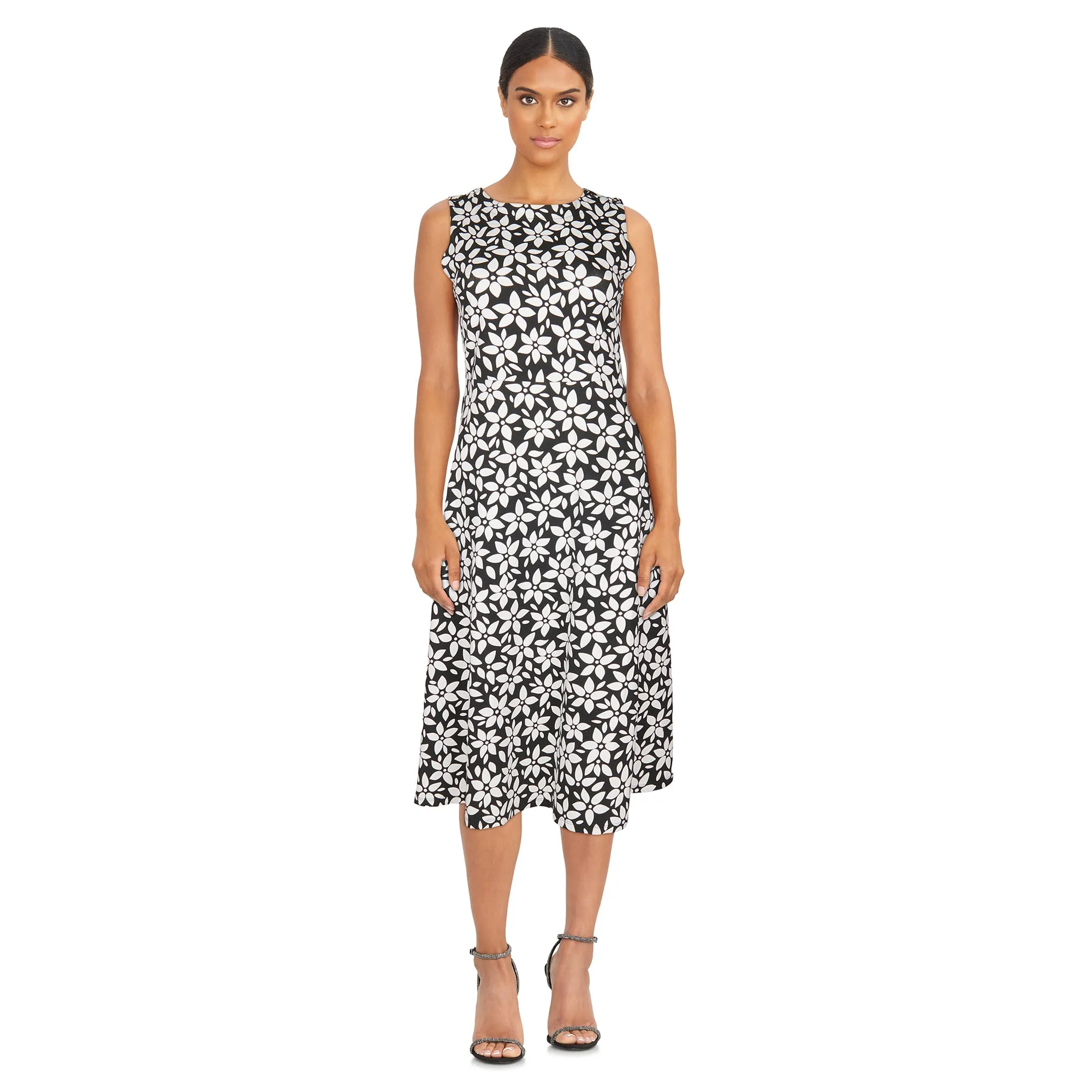 Classic Editions Women's Sleeveless Midi Dress sold by Giant Tiger