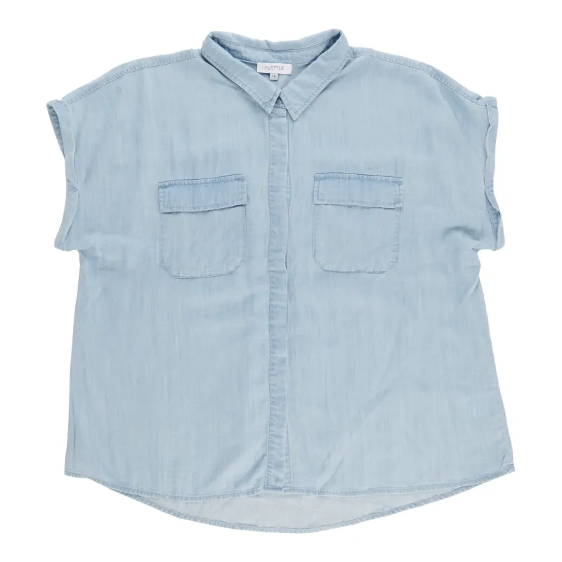 mySTYLE Women's Plus Short Sleeve Denim Shirt sold by Giant Tiger