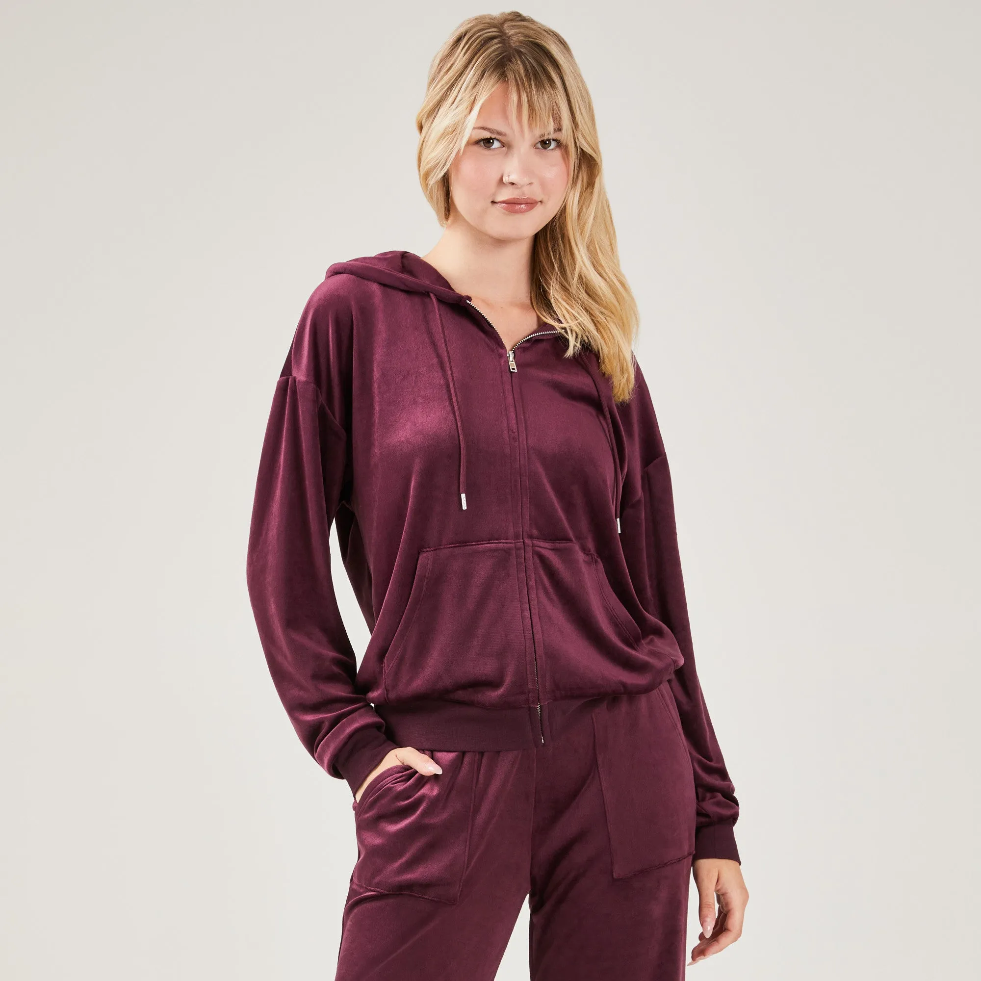mySTYLE Women's Velour Zip-Up Hoodie sold by Giant Tiger