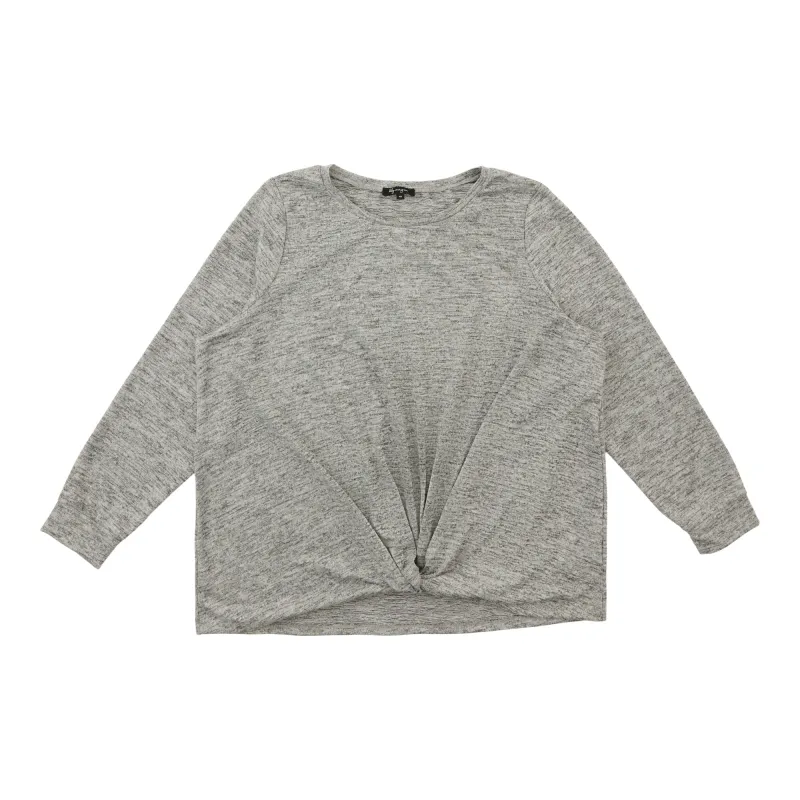 lily morgan Women's Plus Top with Knot Detail sold by Giant Tiger