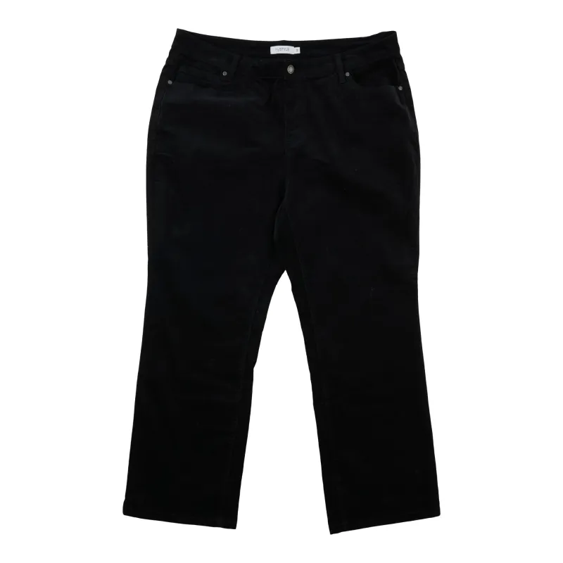 mySTYLE Women's Plus Straight-Leg Corduroy Pants sold by Giant Tiger
