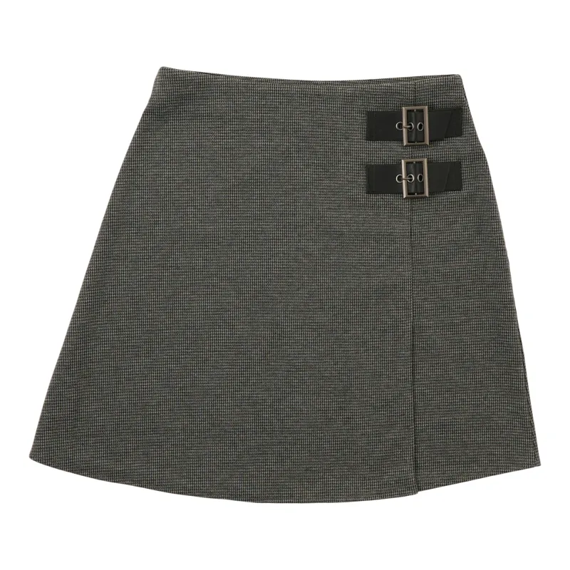 lily morgan Women's Plaid Skirt With Buckle sold by Giant Tiger