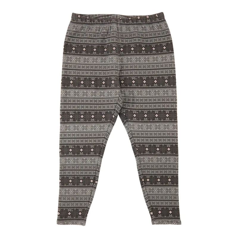 mySTYLE Women's Plus Printed Super Plush Leggings sold by Giant Tiger