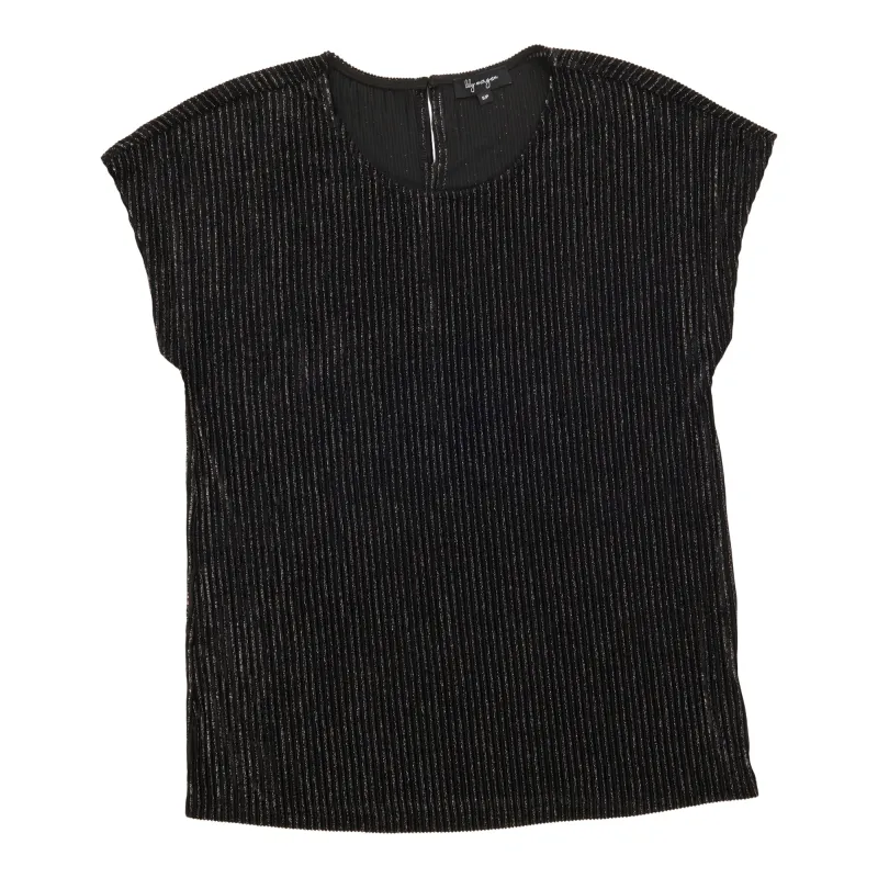 lily morgan Women's Velvet Short Sleeve Top sold by Giant Tiger