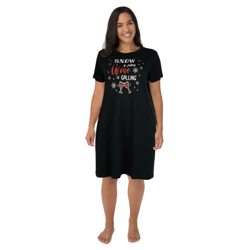 Comfy Cozy Women's Plus Crew Neck Sleepshirt sold by Giant Tiger