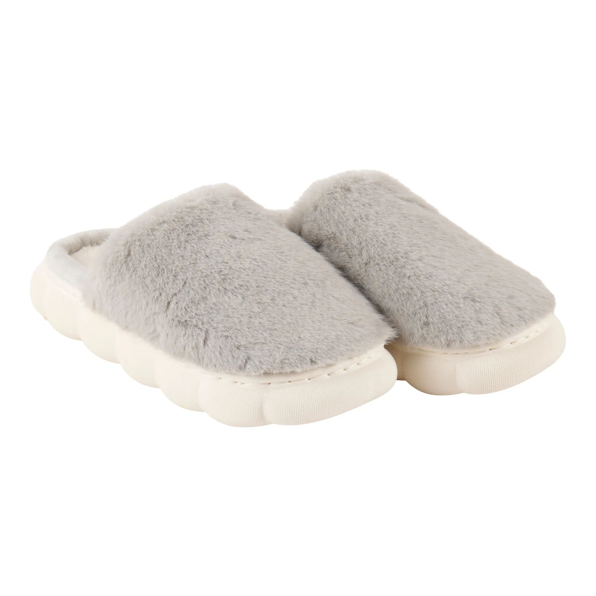 Snötek Women's Plush Slippers sold by Giant Tiger product image thumbnail 2
