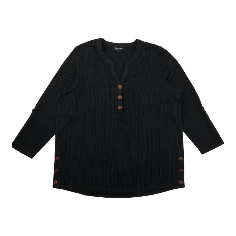 lily morgan Women's Plus Top with Side Buttons sold by Giant Tiger