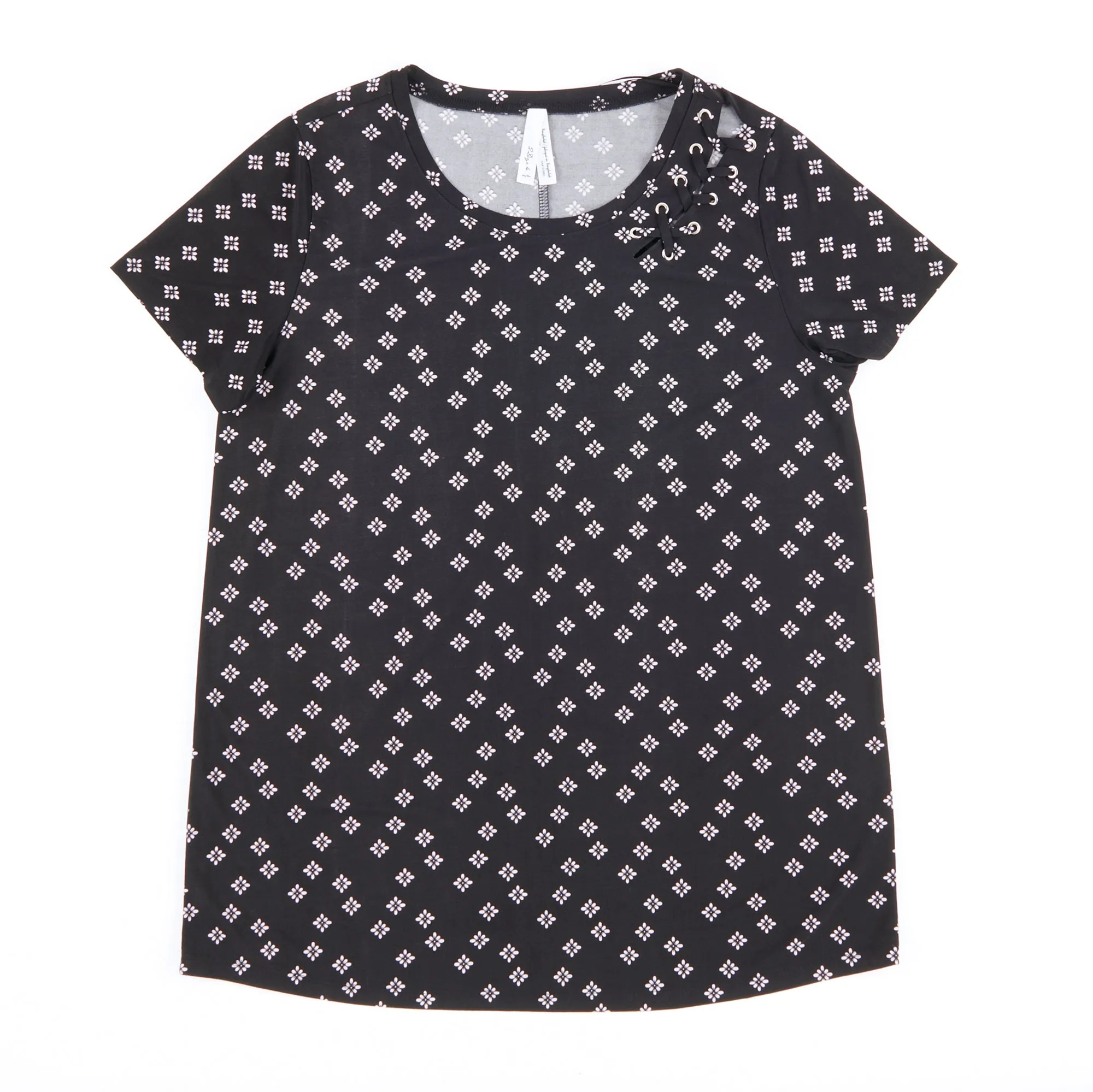 Women's Printed Eyelet Trim Short Sleeve Top sold by Giant Tiger product image thumbnail 2