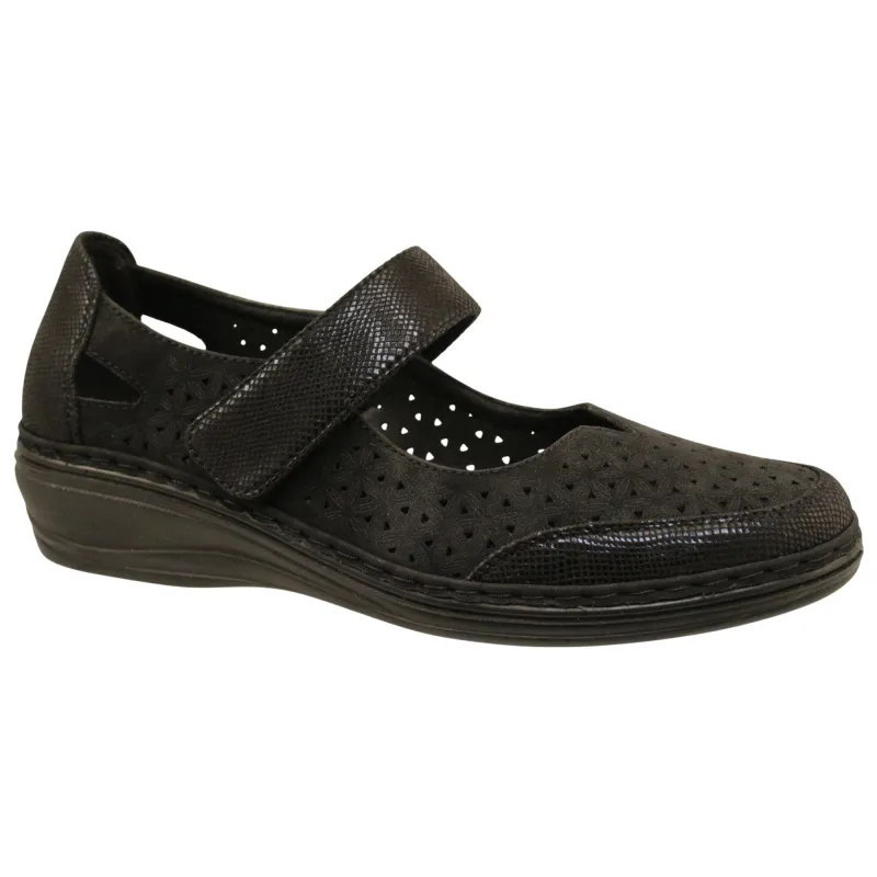 Classic Editions Women's Comfort Mary Jane Shoes made by Giant Tiger